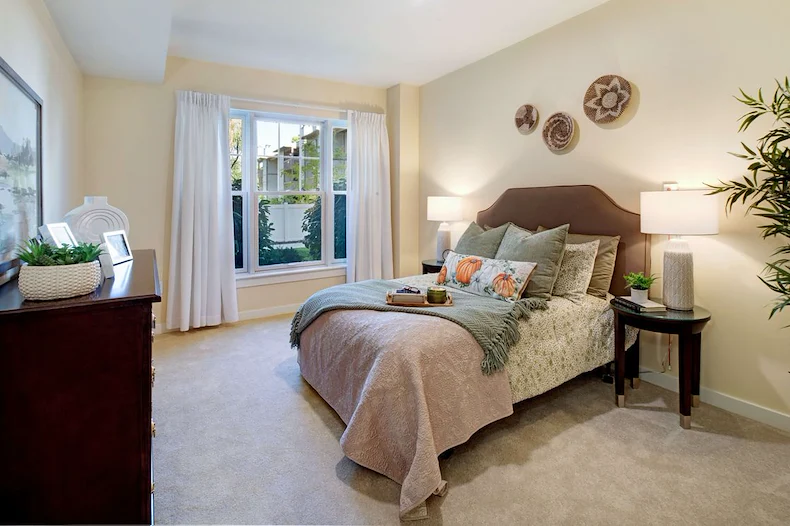 Image of Sunrise of Holladay (9)