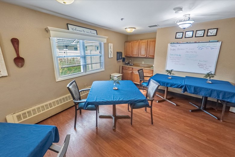 Image of Brownsburg Health Care Center (9)