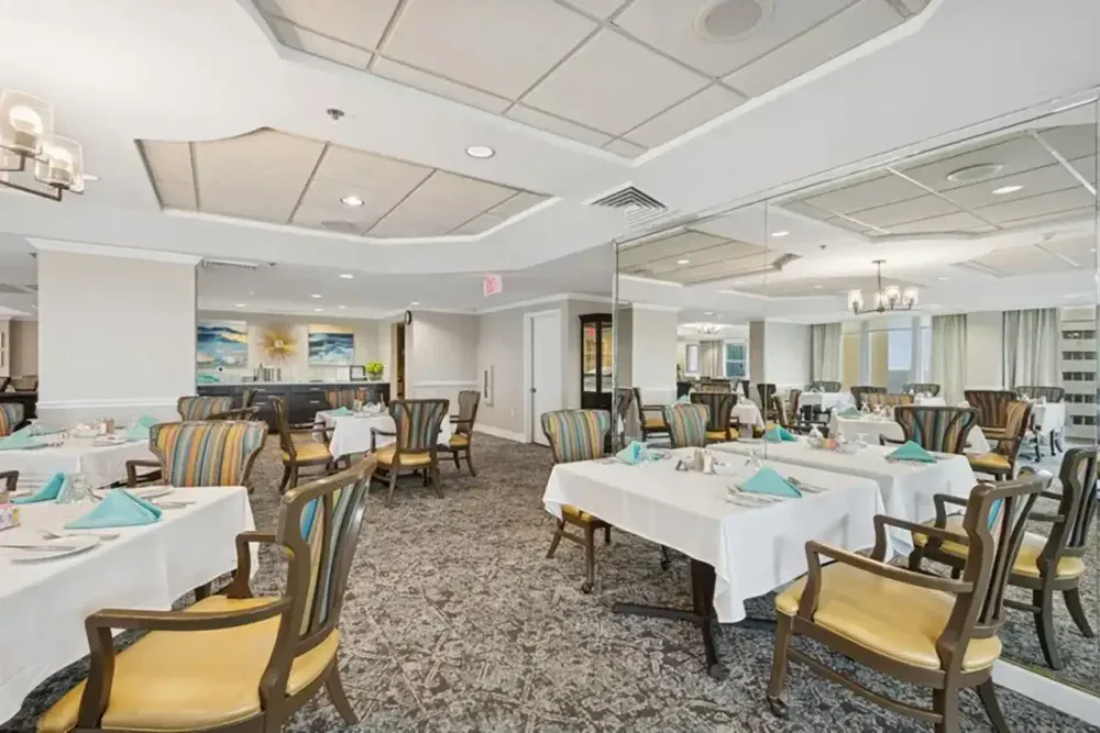 Image of The Pointe at Pompano Beach Senior Living (4)
