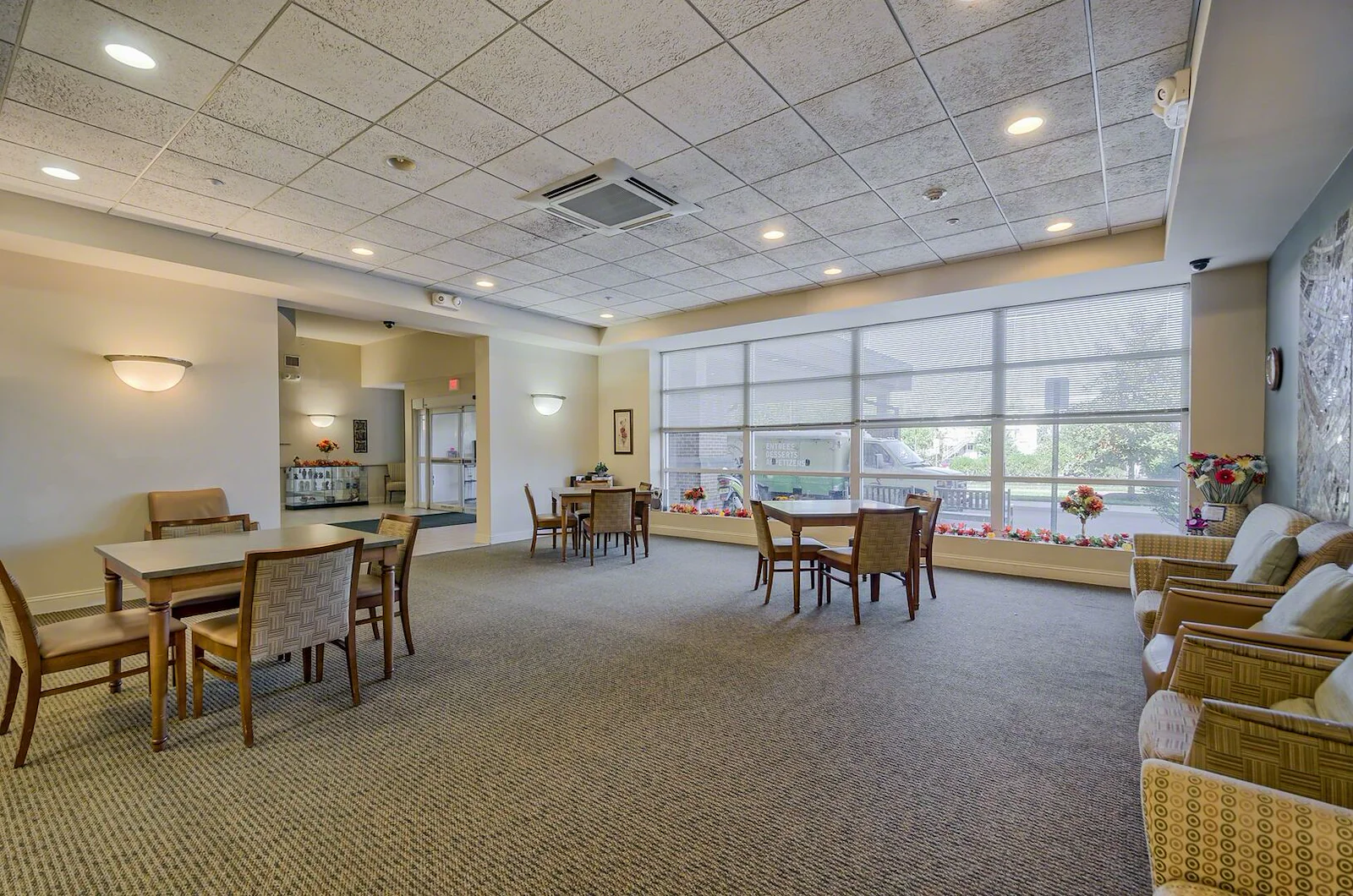 Image of Glasstown Residence at Riverpark (4)