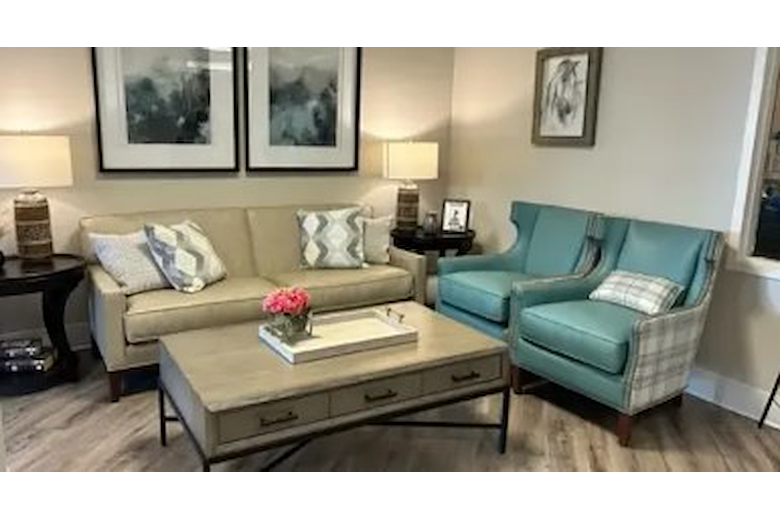 Image of AVIVA Glendale (4)