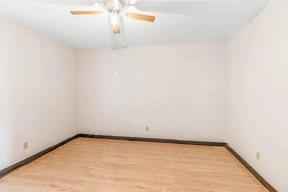 Image of Walnut Street Apartments (7)