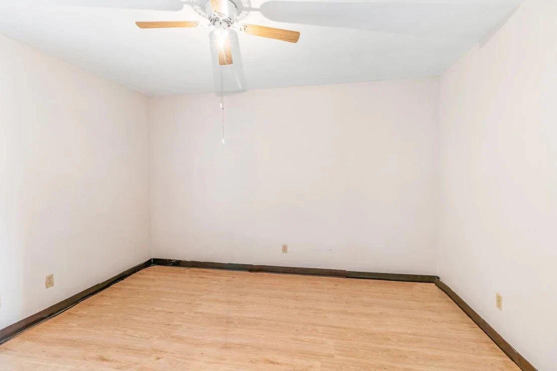 Image of Walnut Street Apartments (7)