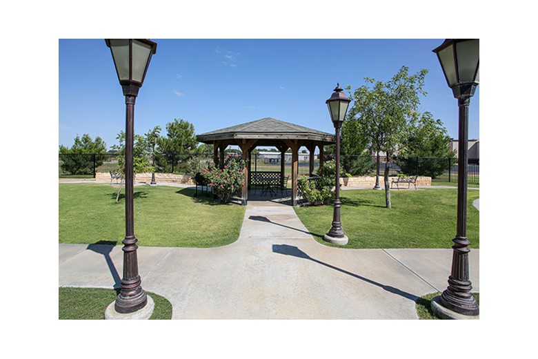 Image of Shinnery Oaks Community (3)