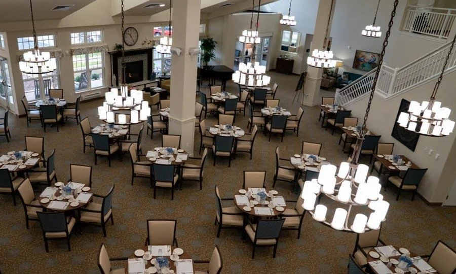 Osprey Heights Gracious Retirement Living Hawthorn Senior Independent Living in Valrico, Florida dining room