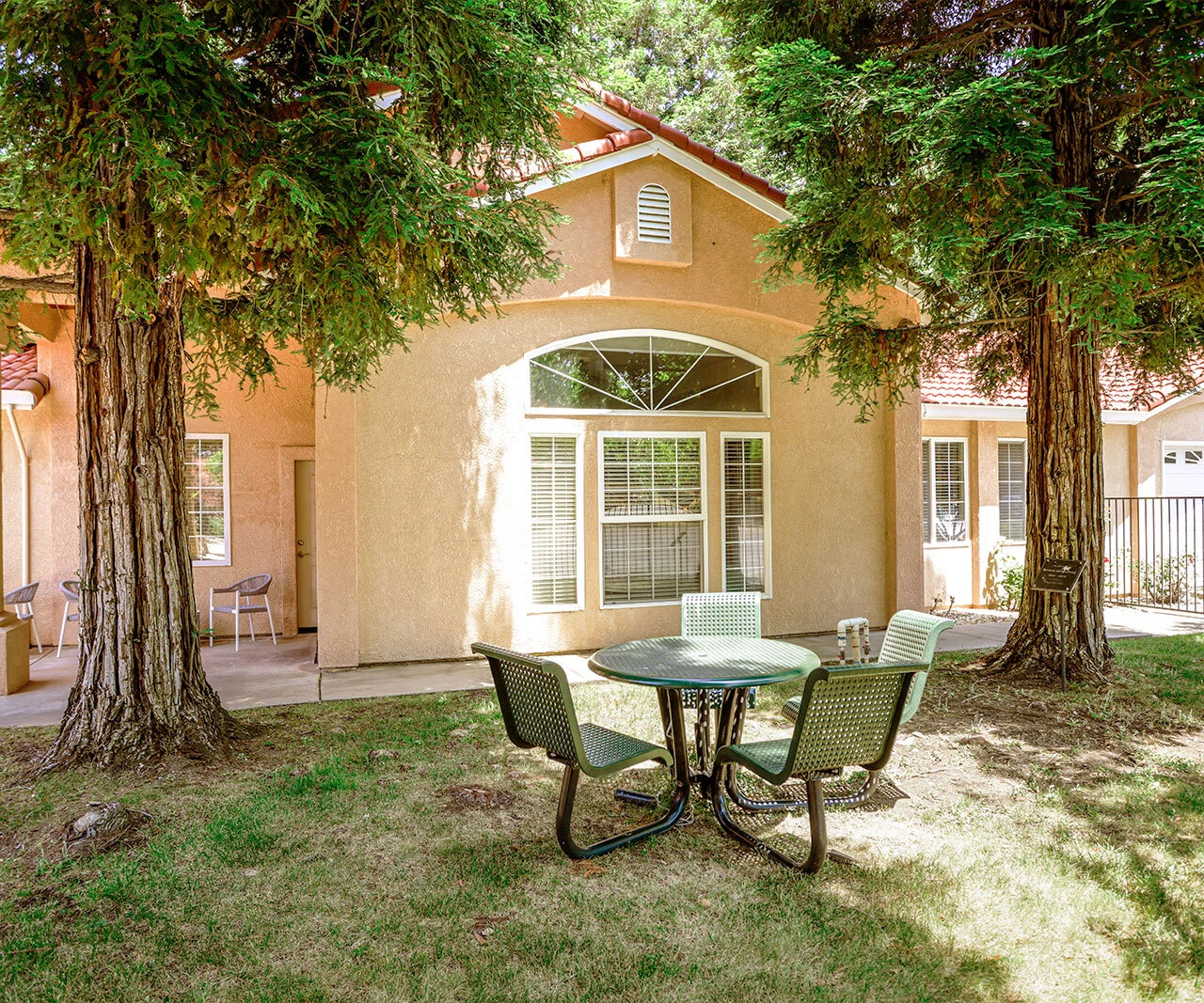 Image of Senior Care Villa of Loomis (3)