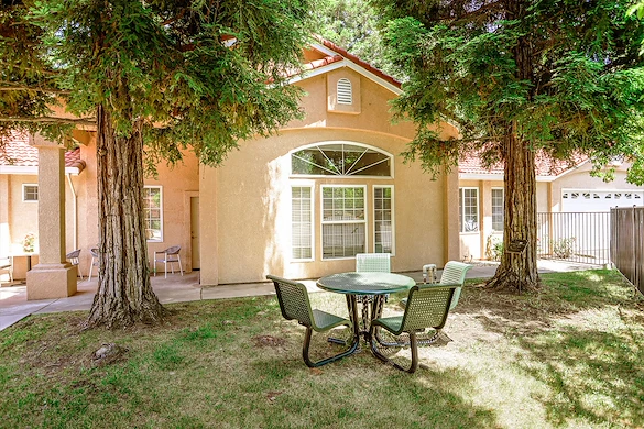 Image of Senior Care Villa of Loomis (3)