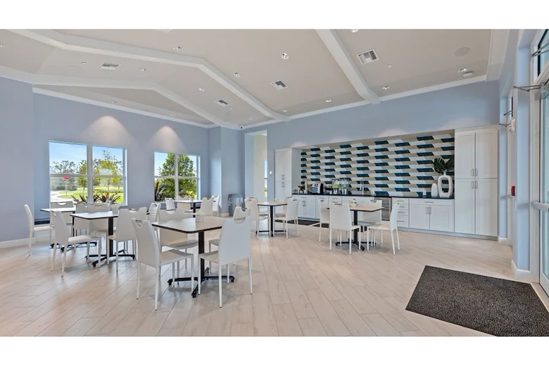 Image of Veranda Preserve (2)