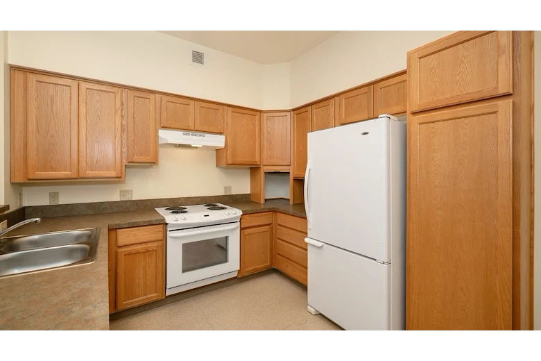 Image of Appleway Court (3)