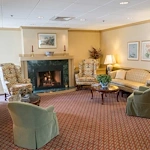 Image of Pomperaug Woods Assisted Living (4)