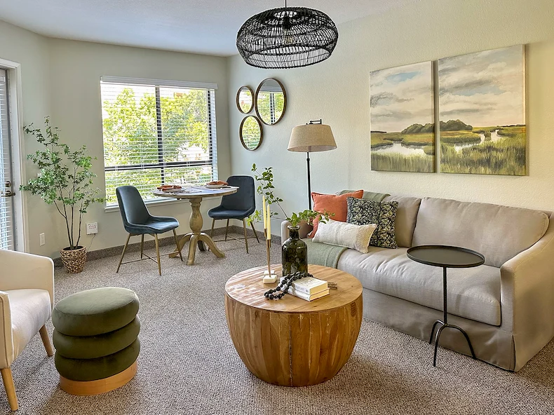 Image of Carlton Concord (4)