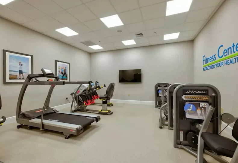 Image of Aston Gardens at Pelican Pointe (9)