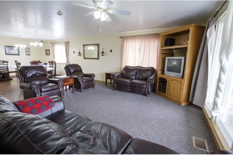 Image of Ashley Manor - Evans 1 (4)