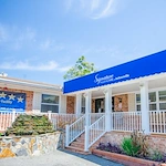 Image of Westside Oaks Rehabilitation & Nursing Center (1)