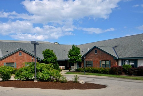 Image of Meadowmere & Mitchell Manor Oak Creek (3)
