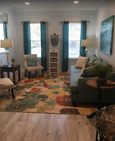 Image of Hampton Manor Deerwood (4)