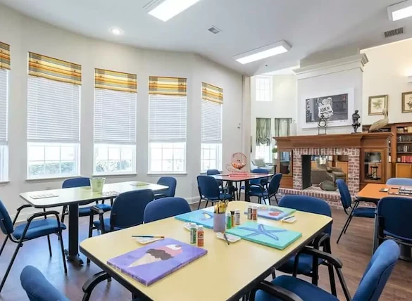 Image of SummerHouse Ashton Manor (7)