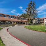 Image of Holiday Redwood Retirement Residence (1)