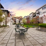 Image of Merrill Gardens at The University (9)