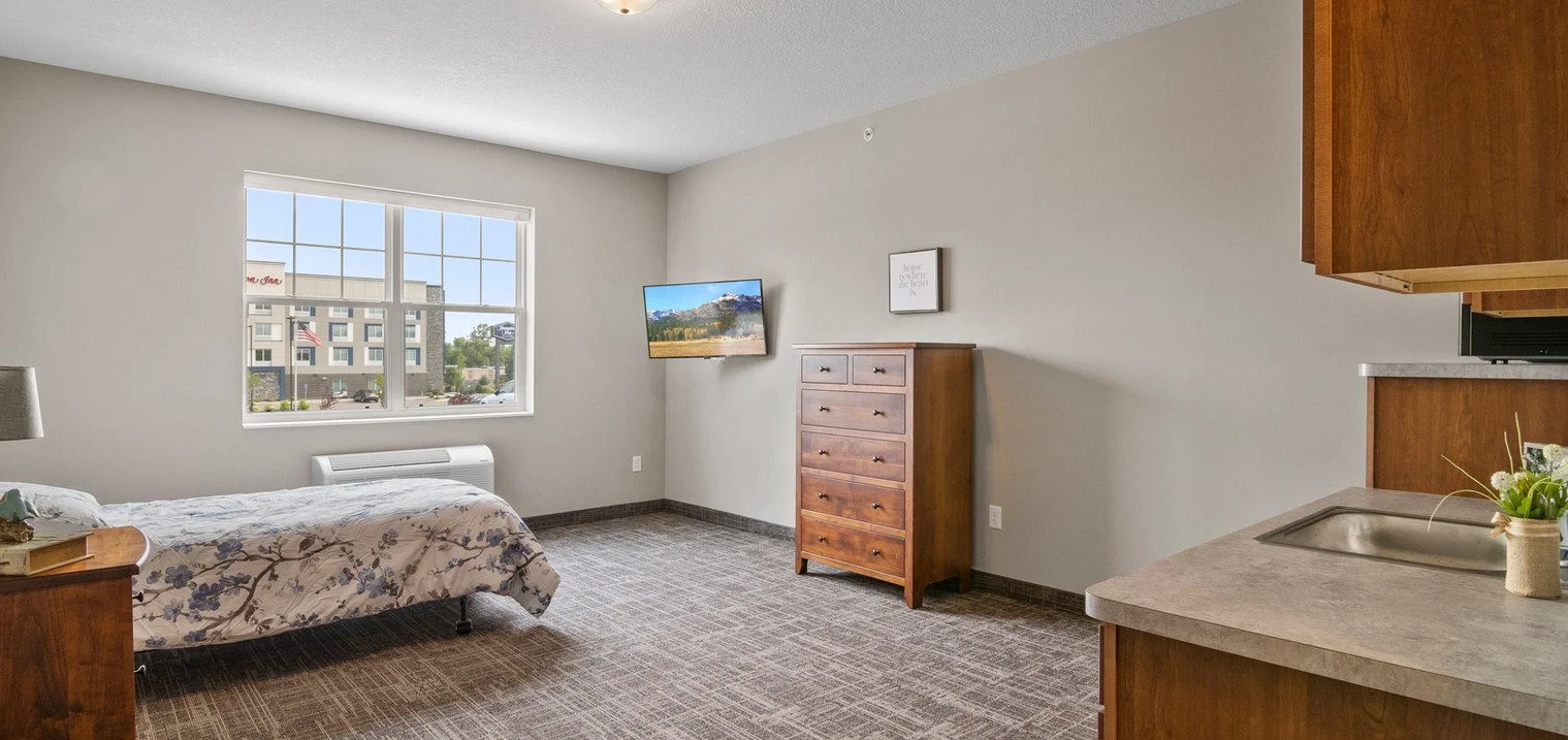 Image of Suite Living Senior Care of Lakeville (8)