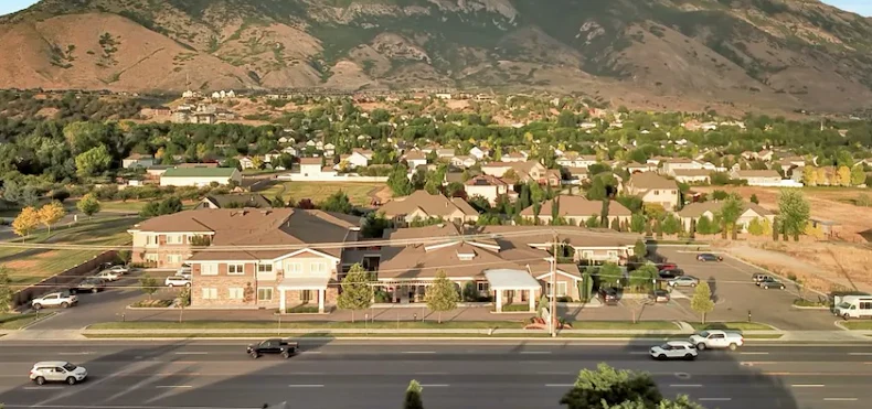 Image of Highland Glen (1)