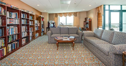 Image of The Sterling Aventura (3)