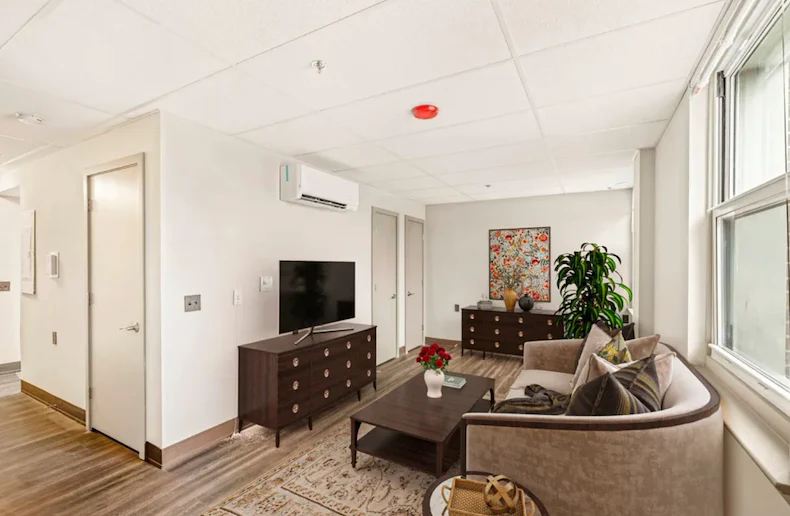 Image of Alexander House (3)