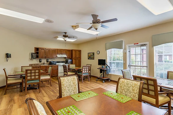 Image of Brookdale Memorial Oaks (4)