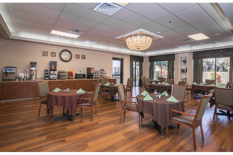 Image of Traymore Nursing Center (2)