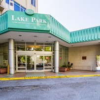 lake-park-senior-living-image-2
