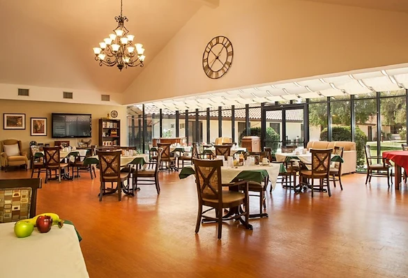 Image of Fountain Square of Lompoc (3)