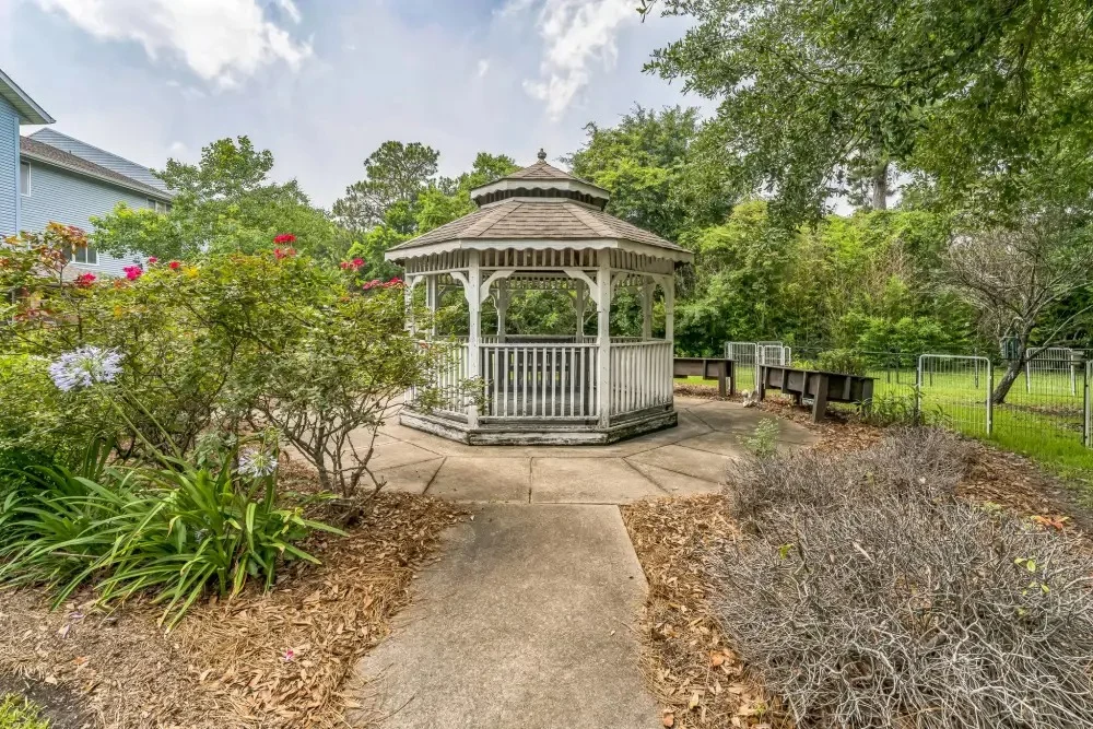 Image of River's Edge by Barclay House (8)