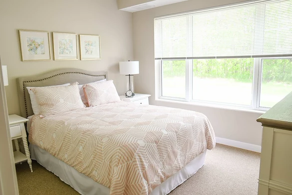 Image of Timber Pines by Vivie (10)