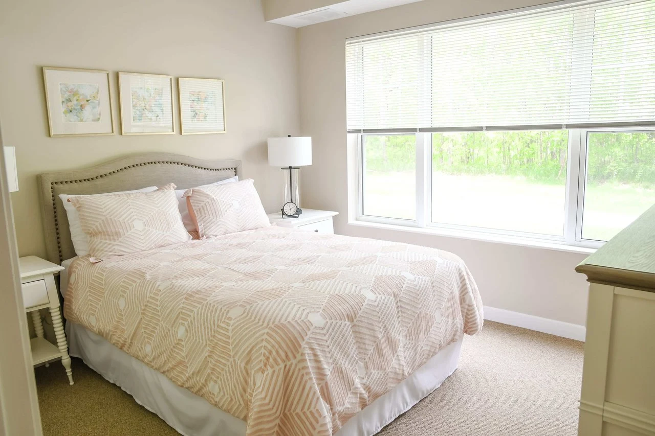 Image of Timber Pines by Vivie (10)