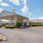 Image of The Gables at Charlton Place Assisted Living (1)