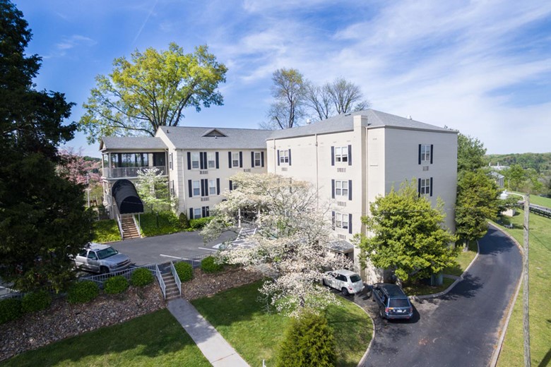 Image of River Oaks Place Loudon (3)