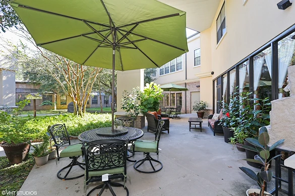 Image of Rosemont (6)