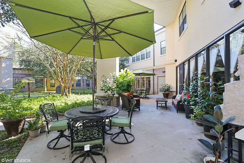 Image of Rosemont (6)