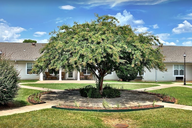 Image of The Gables at Charlton Place Senior Living (3)