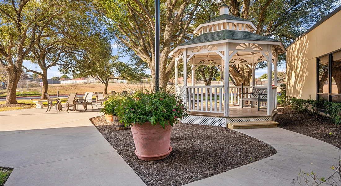 Image of Friendship Tower Dallas (10)