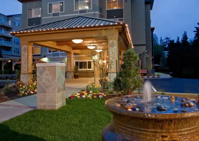 Image of Aegis Living Bellevue (1)