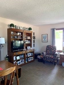 Image of Crestview Independent Apartments (3)