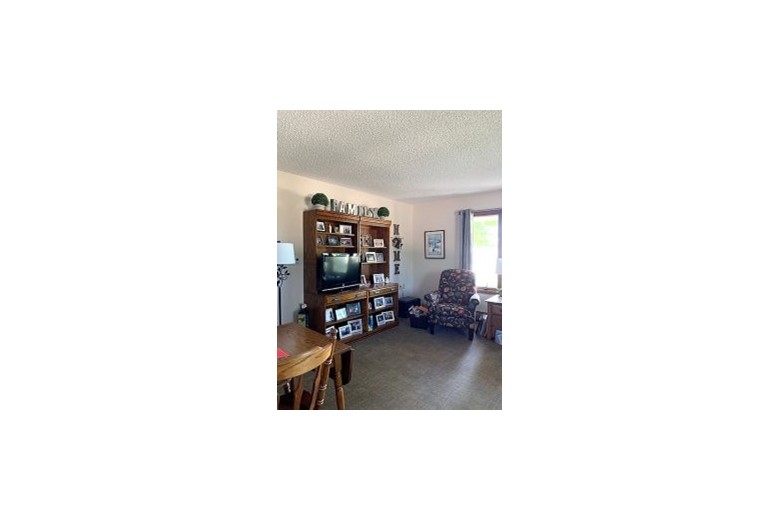 Image of Crestview Independent Apartments (3)