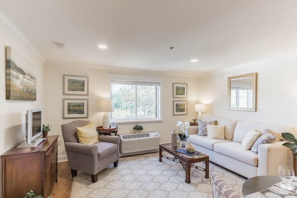 The Mansion at Rosemont Senior Living in Rosemont, PA, living room