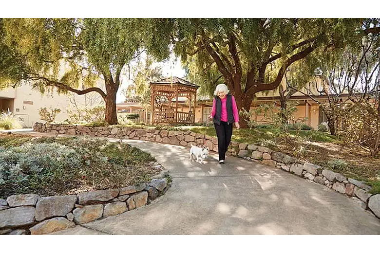 Image of Canterbury Woods Senior Living (5)