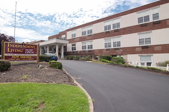 Image of Saucon Valley Manor (2)