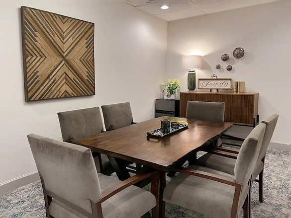 Image of Discovery Commons Raincross (6)