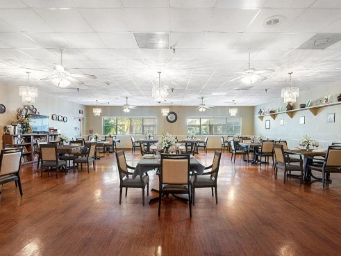 Image of Sandgate Gardens Rehab And Nursing Center (4)