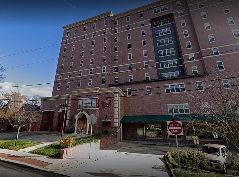 Image of Lincoln Towers (1)