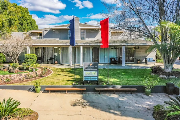 Image of Monte Vista Village (1)